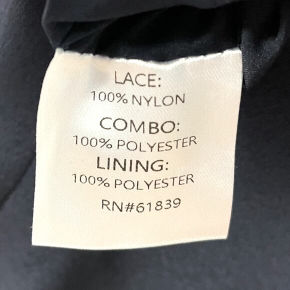 Teri Jon Emma Gown Navy Blue Sequin Lace Flutter Sleeves Side Slit Sz 2 - Picture 11 of 11